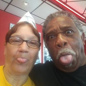 Meet your Posher, Sherry